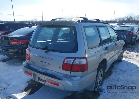 2001 Subaru Forester S z USA, uszkodzony, nr VIN JF1SF65641H730297
